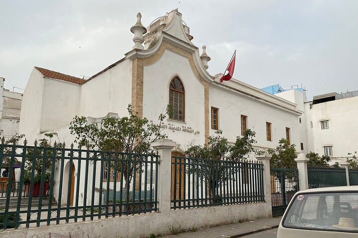 Casablanca on Foot: Medina, Mellah & Local Life Walking Tour