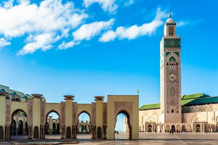 imageye___-_imgi_2_the-hassan-ii-mosque-4703812_1280-_1_-700x466